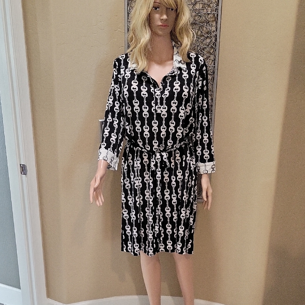 Chico's Black and White Bit Chain Print Shirt Dress